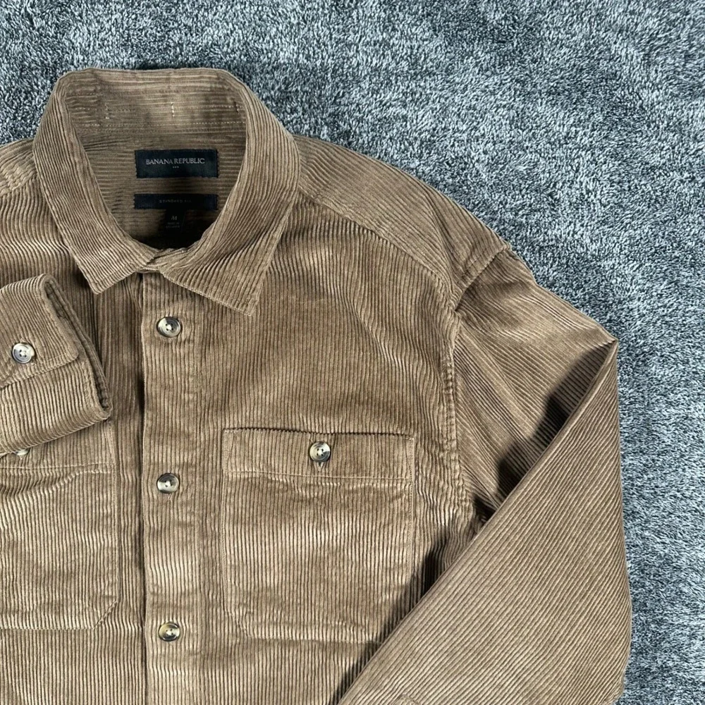 Banana Republic Shirt Mens M Standard Fit Tan Corduroy Button Down Long Sleeve